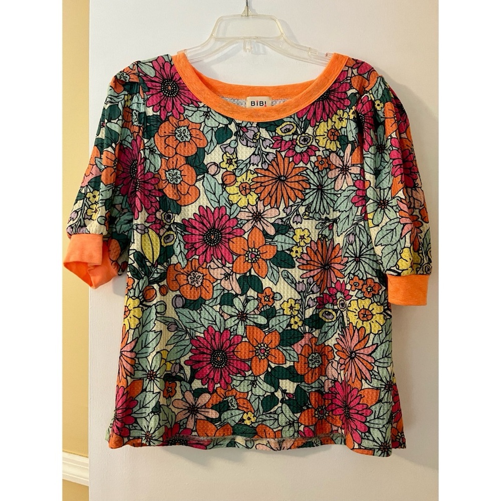 BiBi Red and Pink Graphic T-Shirt Short Sleeve Relaxed
